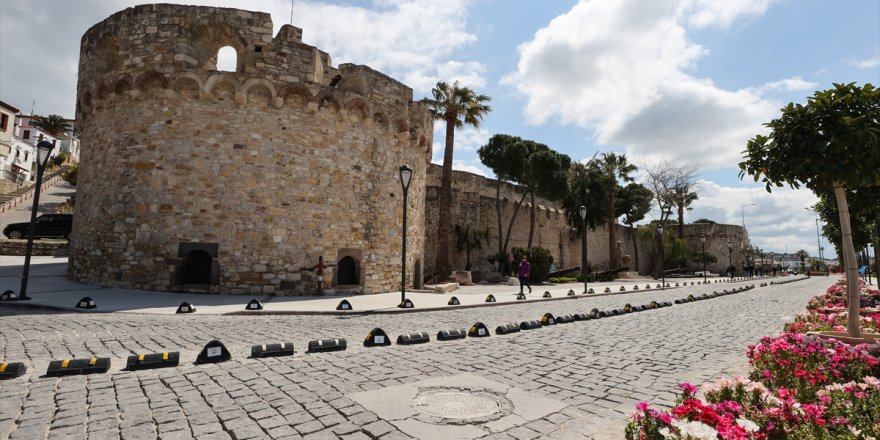 Çeşme'de turizmcinin "çifte bayram" hazırlığı