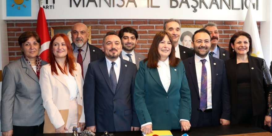 İYİ Parti Genel Başkan Yardımcısı Sunat, Manisa'da seçim çalışmalarına başladı