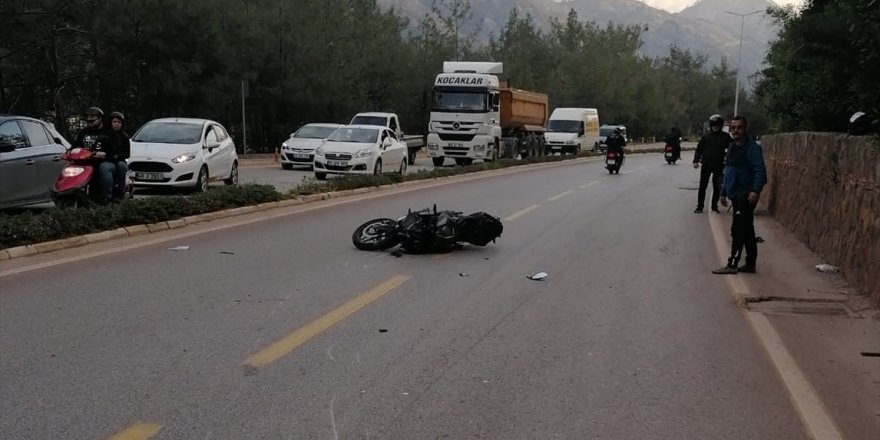 Muğla'da motosikletin çarptığı yaya hayatını kaybetti