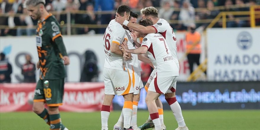 Lider Galatasaray, Alanya deplasmanında 4 golle kazandı