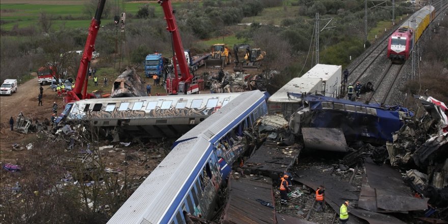 Yunanistan'da 57 kişinin öldüğü tren kazasına ilişkin rapor yayımlandı