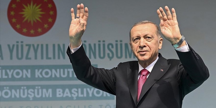 Cumhurbaşkanı Erdoğan: İstanbul başta olmak üzere deprem riski yüksek yerlerdeki kentsel dönüşümü hızlandırıyoruz