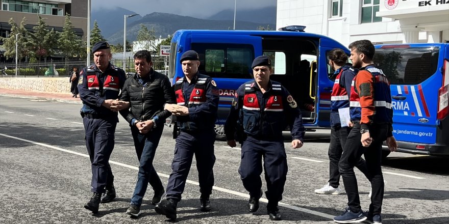 Denizli'de yol kenarında bulunan cesede ilişkin bir sürücü yakalandı