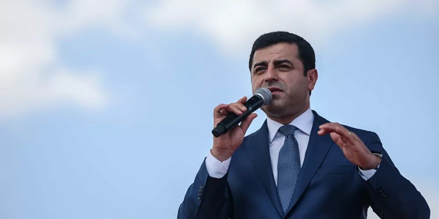 Demirtaş'a 'Cumhurbaşkanı'na hakaret' suçlamasıyla 3.5 yıl hapis cezası