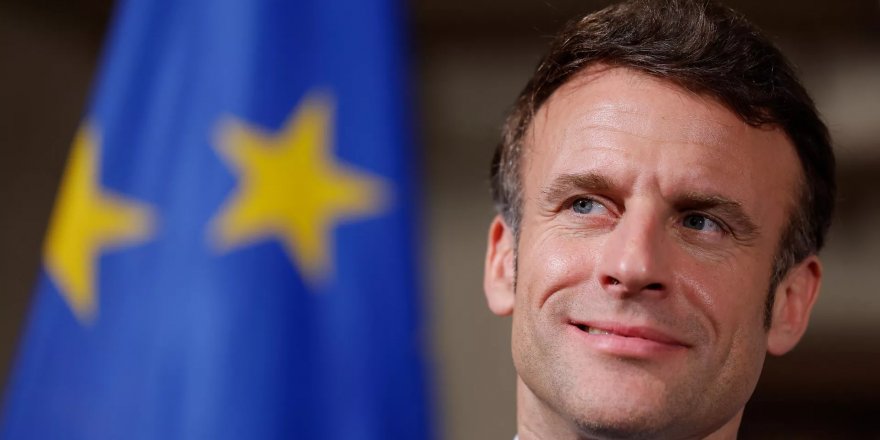 Macron'un katılacağa maçın taraftarına düdük dağıtılacağı gösteri yasaklandı