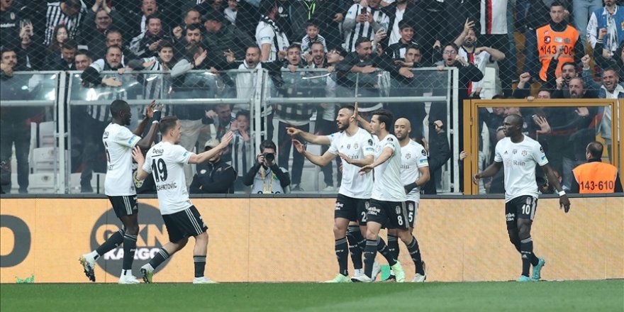 Beşiktaş, depremzedeler için Azerbaycan'da dostluk maçına çıkacak