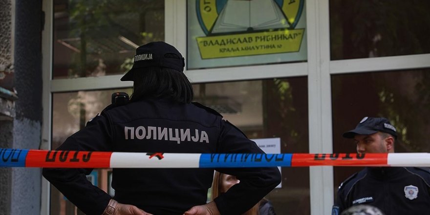 Sırbistan 2 silahlı saldırıyla sarsılırken, bölge ülkeleri güvenlik önlemlerini artırıyor