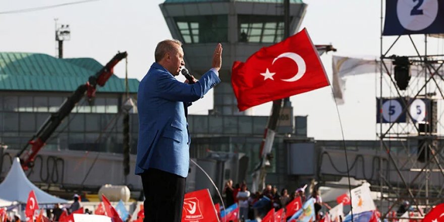 Cumhurbaşkanı Erdoğan, Büyük İstanbul Mitingi'ne 1 milyon 700 bin kişinin katıldığını açıkladı