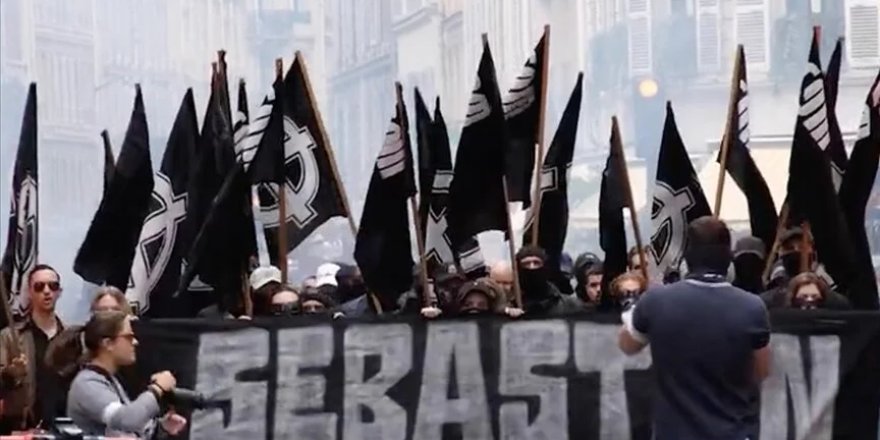 Paris Emniyeti, tartışmalı Neonazi gösterisine "risksiz diye" izin verdiğini duyurdu