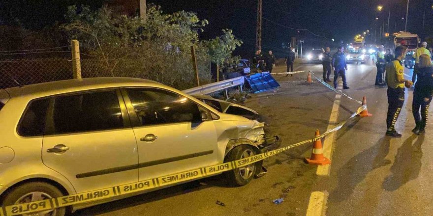 Aydın'da iki otomobil çarpıştı, 1 kişi öldü, 4 kişi yaralandı