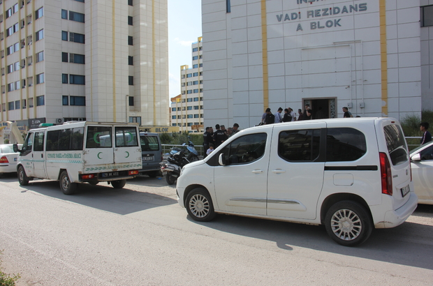 Kilis'te bir kişi evinde bıçaklanarak öldürülmüş halde bulundu