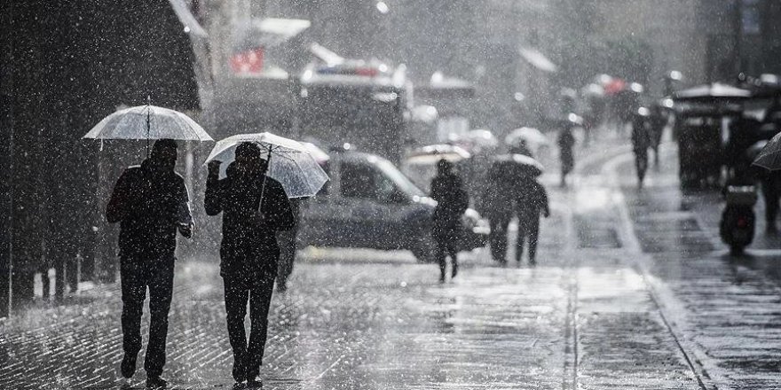 Meteorolojiden batı bölgeleri için gök gürültülü sağanak uyarısı