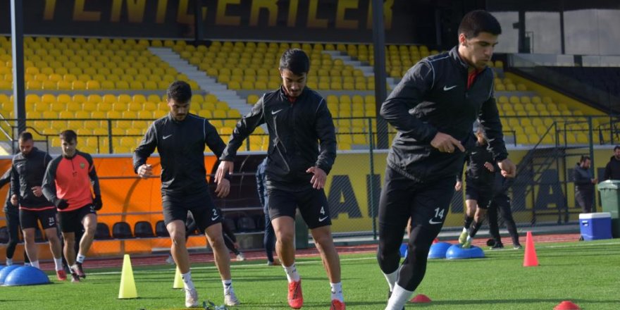 Aliağaspor FK, Antalya’da kampa giriyor