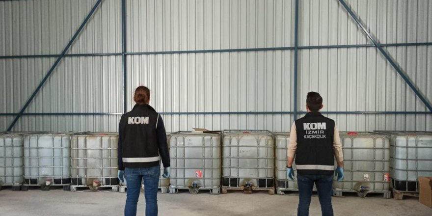İzmir'de 31 bin 34 litre etil alkol ele geçirildi