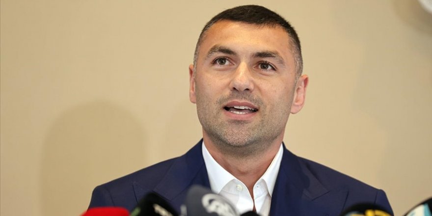 Burak Yılmaz futbolu bıraktı