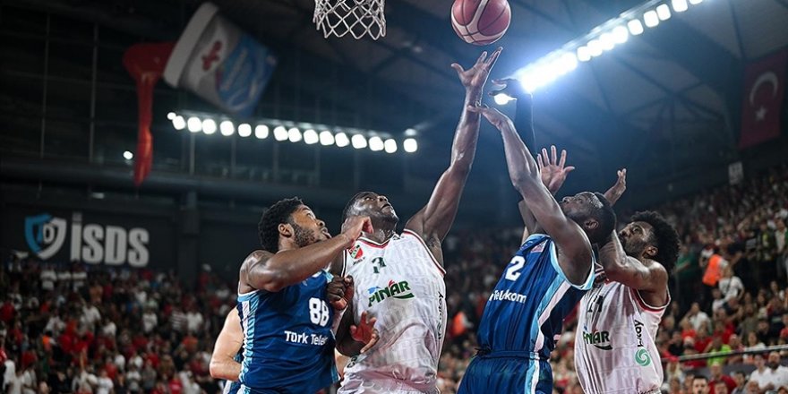 Pınar Karşıyaka, Türkiye Sigorta Basketbol Süper Ligi play-off final serisinde öne geçti