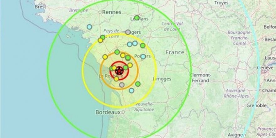 Fransa'da dün meydana gelen 5,8 büyüklüğündeki depremde evler ciddi hasar gördü