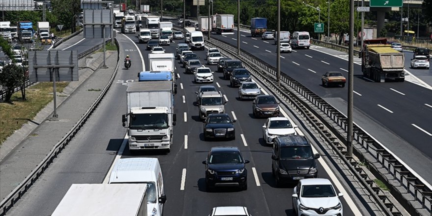 TŞOF Başkanı Apaydın'dan bayram tatili trafiği uyarısı