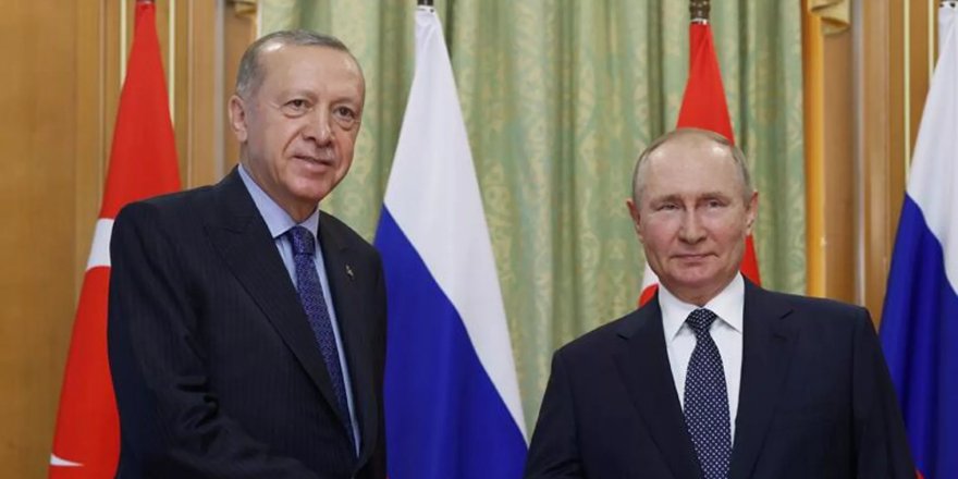 Putin ve Erdoğan telefonda görüştü: 'Türkiye, Rus liderliğinin adımlarına tam destek veriyor'