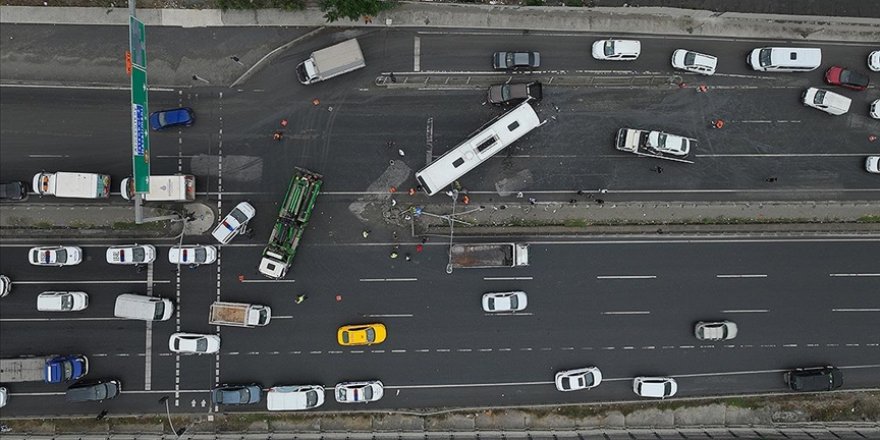 Kurban Bayramı tatilinin ilk gününden itibaren 17 bin 774 trafik kazası meydana geldi