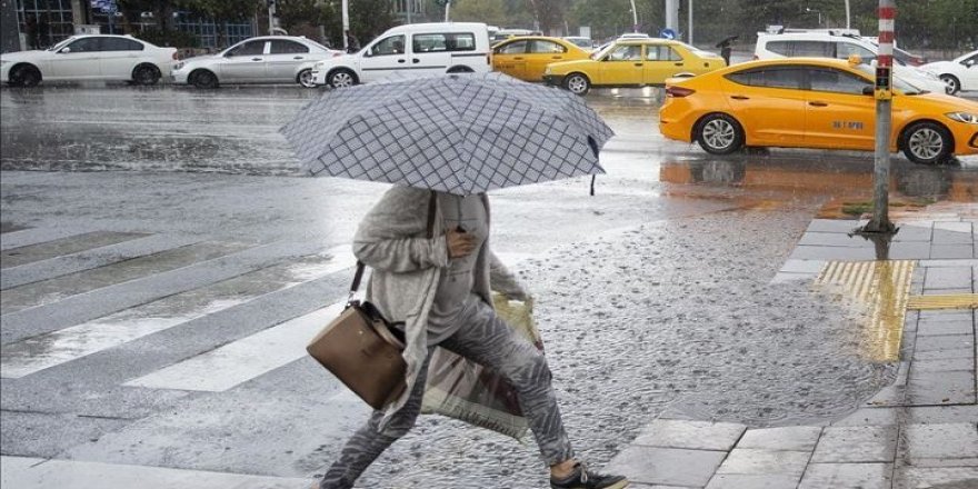 Meteoroloji saat vererek çok sayıda il için 'sağanak' uyarısı yaptı