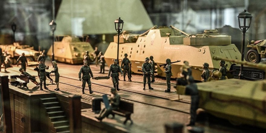 "Diorama" koleksiyoneri, İkinci Dünya Savaşı'nı odaya sığdırdı