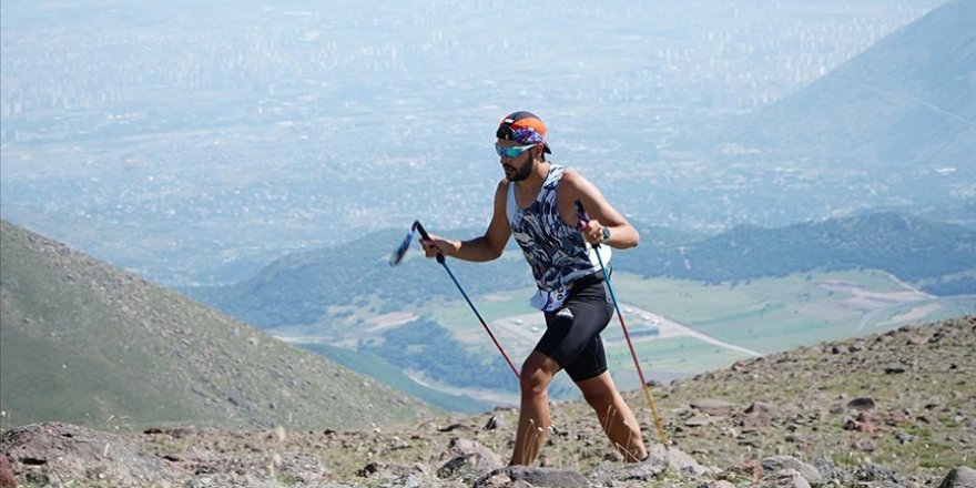 Uluslararası Erciyes Ultra Sky Trail Dağ Maratonu'nda ilk gün yarışları tamamlandı