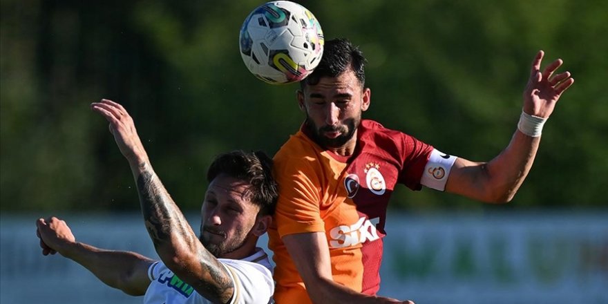 Galatasaray hazırlık maçında Csakvar'ı yendi