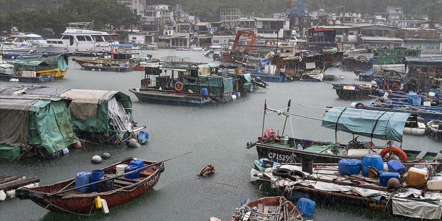 Çin'in güneyinde Talim Tayfunu nedeniyle yaklaşık 230 bin kişi tahliye edildi