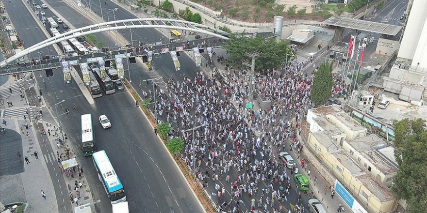 İsrail'de Netanyahu karşıtı protesto hareketi sivil itaatsizlik eylemlerine başladı