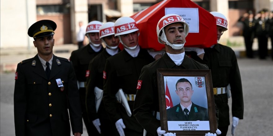 Edirne'de askeri araç kazası sonucu 1 asker şehit oldu