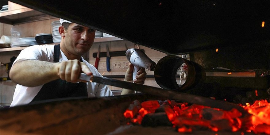 İstanbul'da sıcak hava en çok ocakbaşında çalışan esnafı zorladı