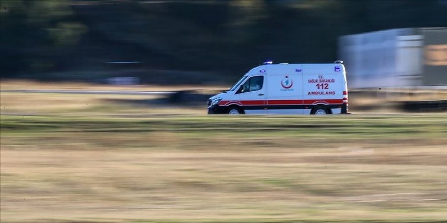 İzmir'de kavgayı ayırmak isterken bıçaklanan kişi öldü