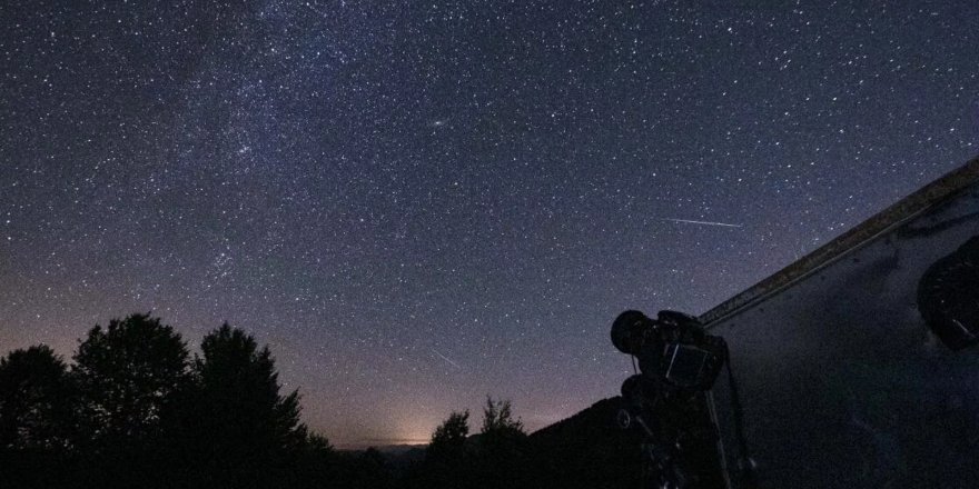 Perseid meteor yağmuru için tarih belli oldu: En yoğun dönemine ulaşacak
