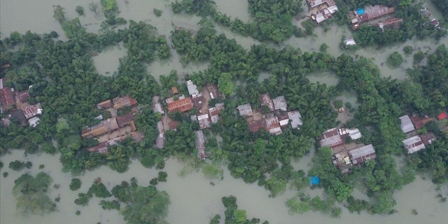 Bangladeş’te muson yağmurlarının neden olduğu sel ve heyelanlarda 7 kişi öldü