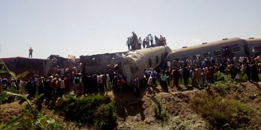 Mısır'da tren kazası: 32 ölü, 165 yaralı