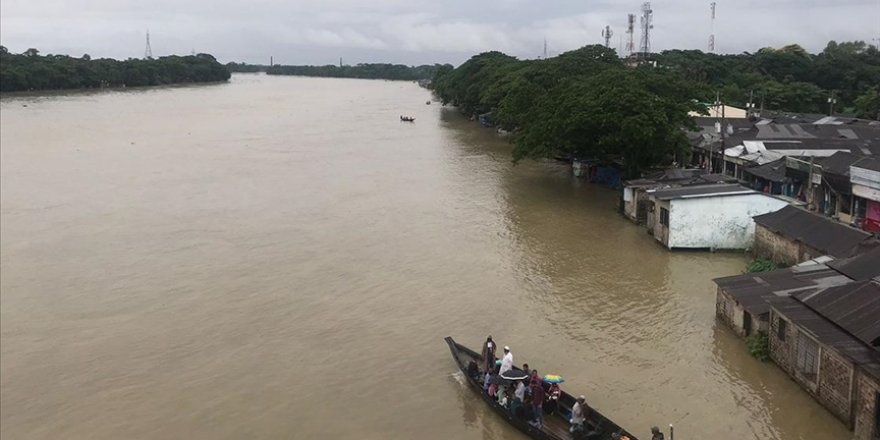 Bangladeş'te muson yağmurlarının yol açtığı sellerde ölenlerin sayısı 57'ye yükseldi