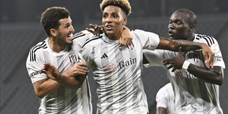 Beşiktaş, Süper Lig'de yeni sezona 3 puanla başladı