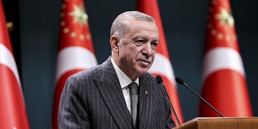 Cumhurbaşkanı Erdoğan: Türkiye'yi gelip geçici gündemler içinde boğmaya kimsenin gücü yetmeyecektir