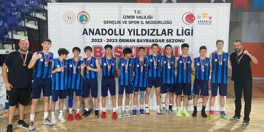 İzmir'de ANALİG yıldızlar basketbol yarı final müsabakaları tamamlandı