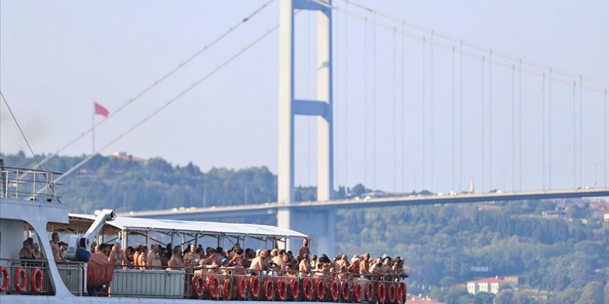 35. Samsung Boğaziçi Kıtalararası Yüzme Yarışı, İstanbul'da yapıldı