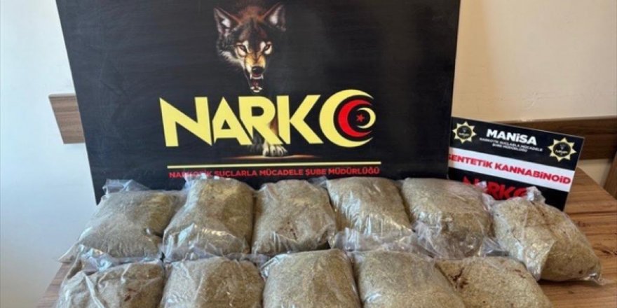 Manisa'da otomobilde 10 kilo 600 gram sentetik uyuşturucu ele geçirildi