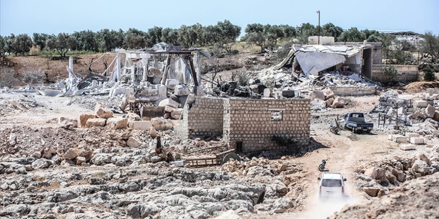 İdlib'e düzenlenen hava saldırısında 2 sivil öldü, 5 sivil yaralandı