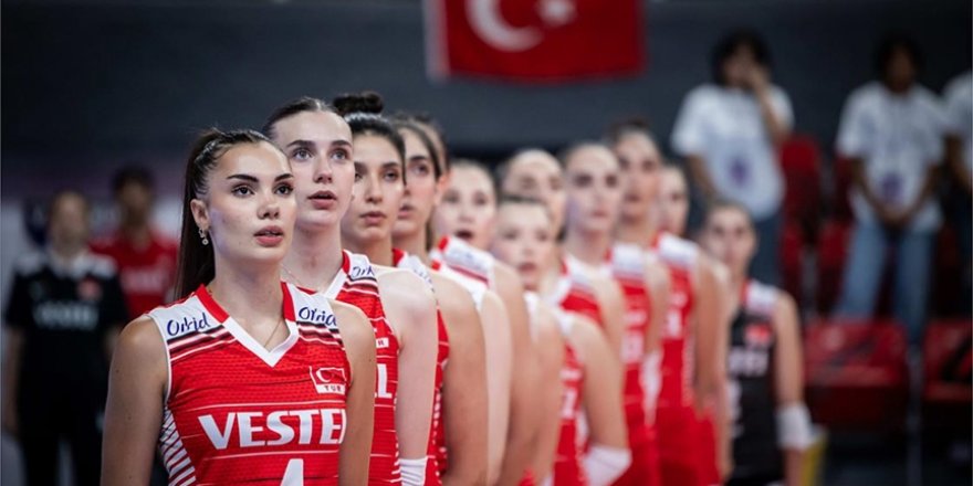 21 Yaş Altı Kadın Voleybol Milli Takımı, dünya 5'incisi oldu