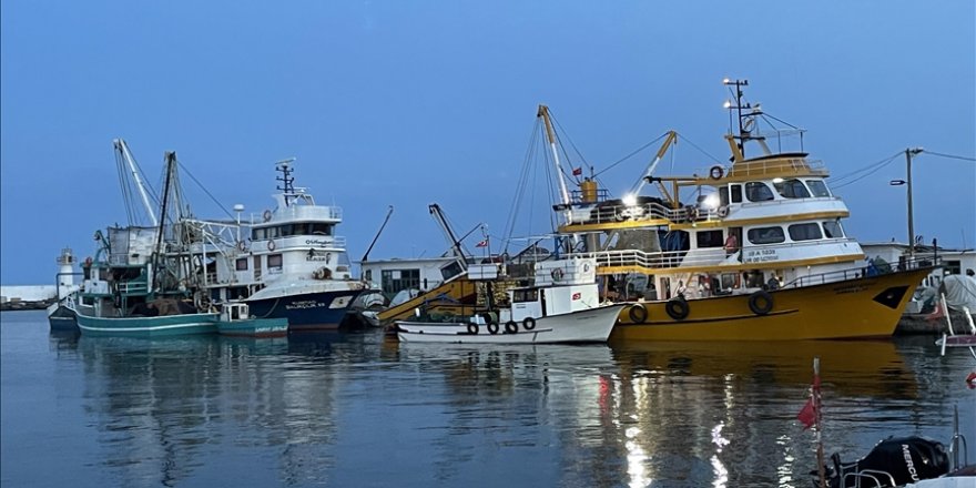 Balıkçılar "vira bismillah" diyerek denize açıldı