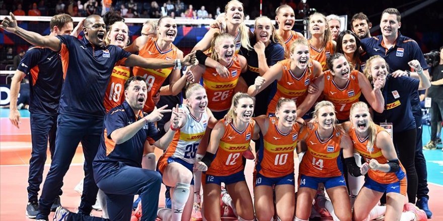 CEV Kadınlar Avrupa Voleybol Şampiyonası'nda bronz madalyayı Hollanda kazandı