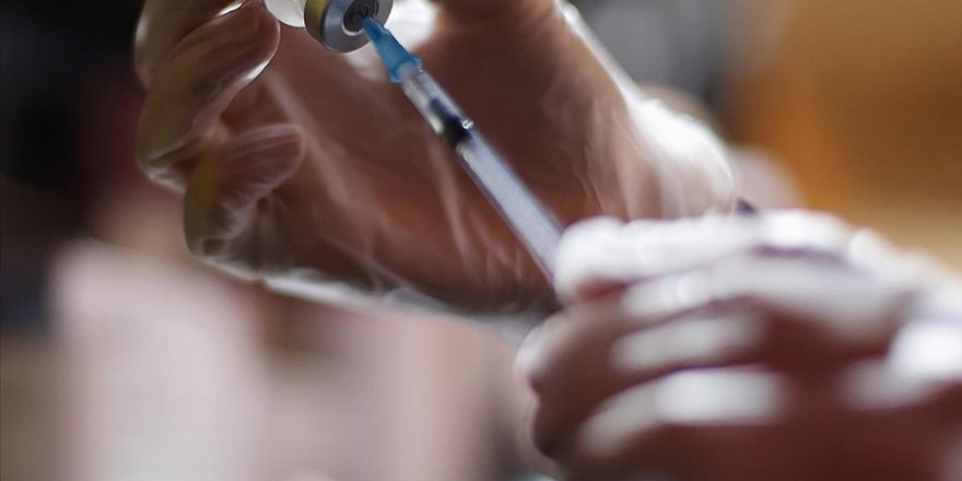 FDA, Kovid-19'un varyantlarına yönelik güncellenmiş mRNA aşılarını onayladı