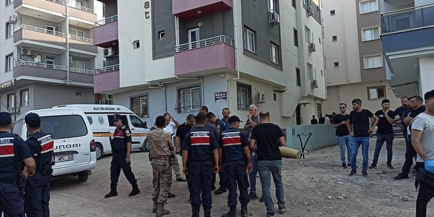 Osmaniye'de uyuşturucu baskını yapılan evdeki zanlının ateş ettiği jandarma şehit oldu