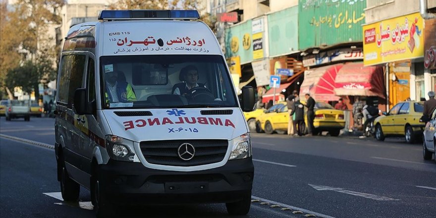 İran'da kum fırtınası nedeniyle 2 bin 107 kişi hastanelere başvurdu