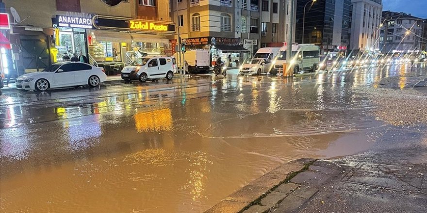 Eskişehir'de sağanak ve dolu etkili oldu